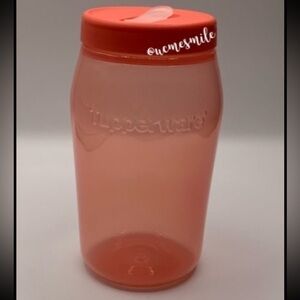 Tupperware Universal Beverage Large Tumbler Jar